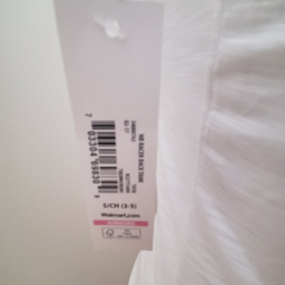 🎉🎉 3/$15 Racer Back Tank 🎉🎉 - Picture 3 of 6